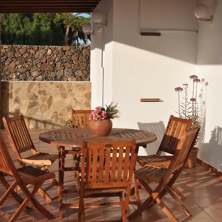 Hébergement de vacances Miramar, *